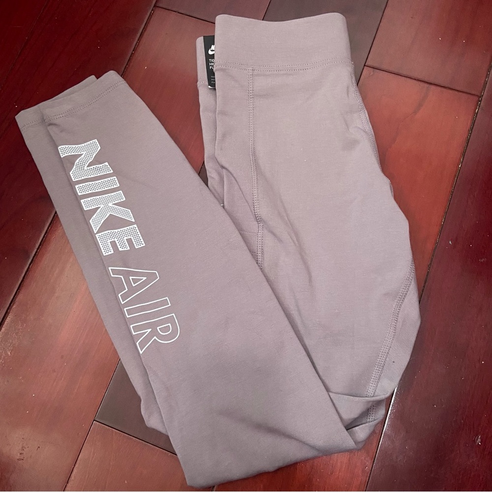 Nike leggings